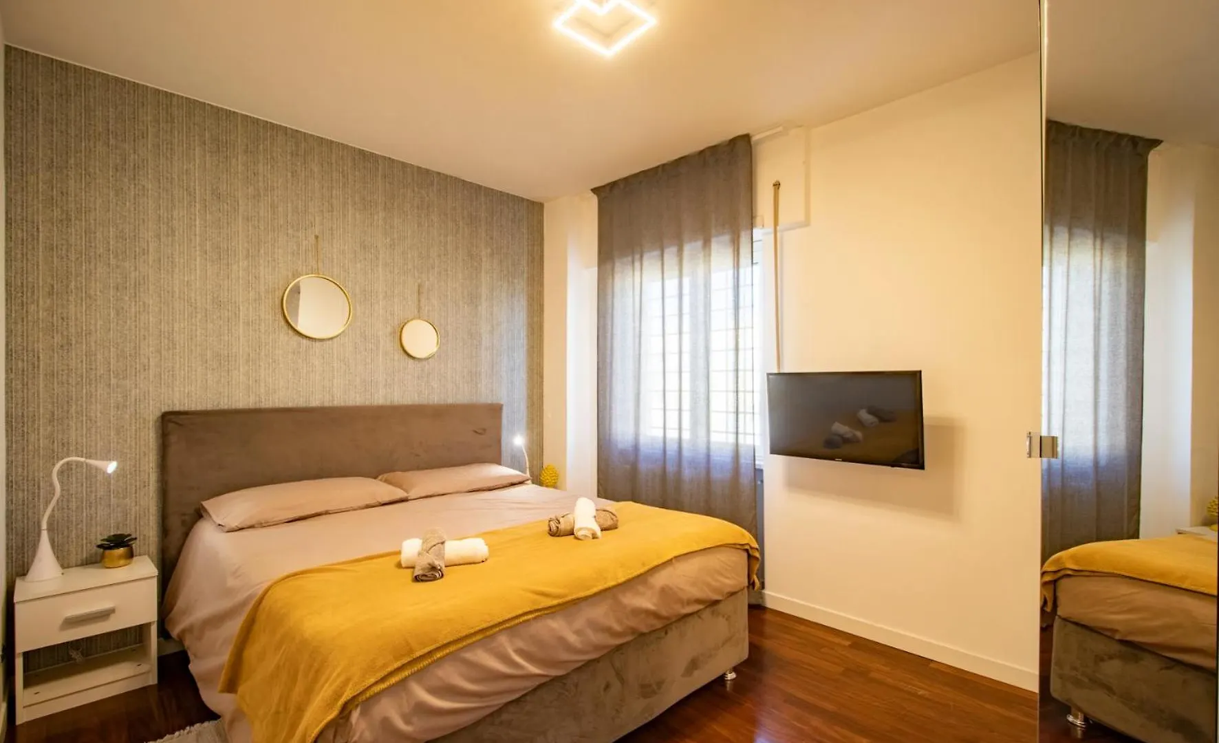 Attico E Terrazza Con Vista Di Andrea Apartment Rome