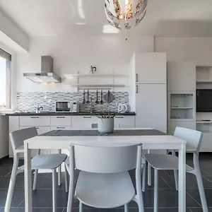 Appartamento Nomentana White, Roma